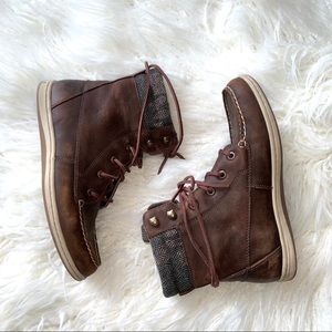 Sperry Topsider Boots